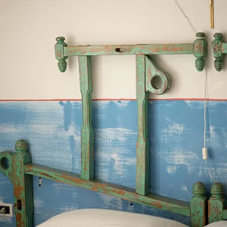 Palazzo La Traja Oda ve Kahvaltı 3*