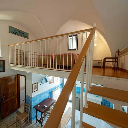 Palazzo La Traja Oda ve Kahvaltı Gagliano del Capo