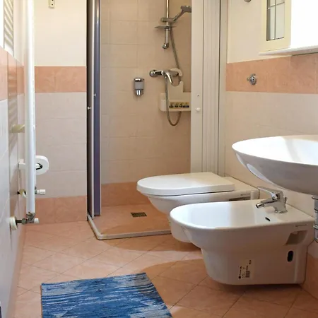 Palazzo La Traja Bed & Breakfast