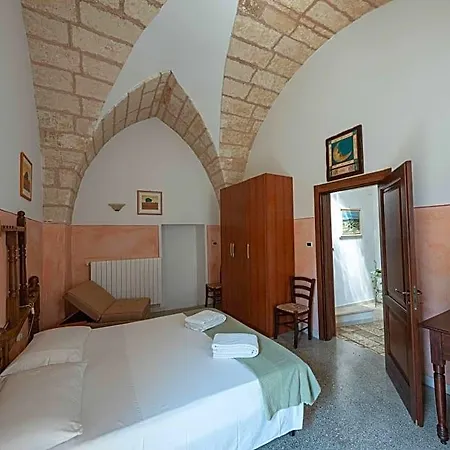 Palazzo La Traja