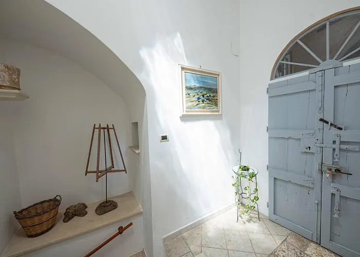 Nocleg ze śniadaniem Palazzo La Traja 4*